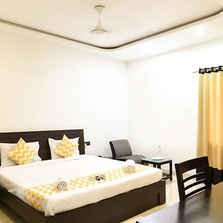 Fabhotel Hill View Jubilee Hills Hyderabad Exterior photo